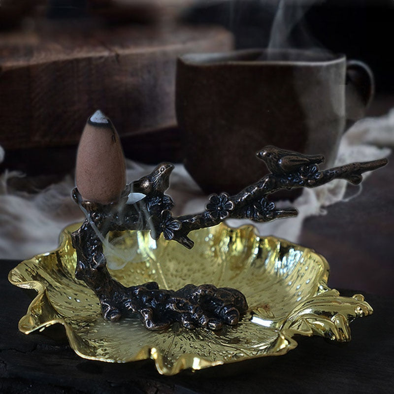 Backflow Incense Holder: Lotus Burner Cones with a Creative Twist