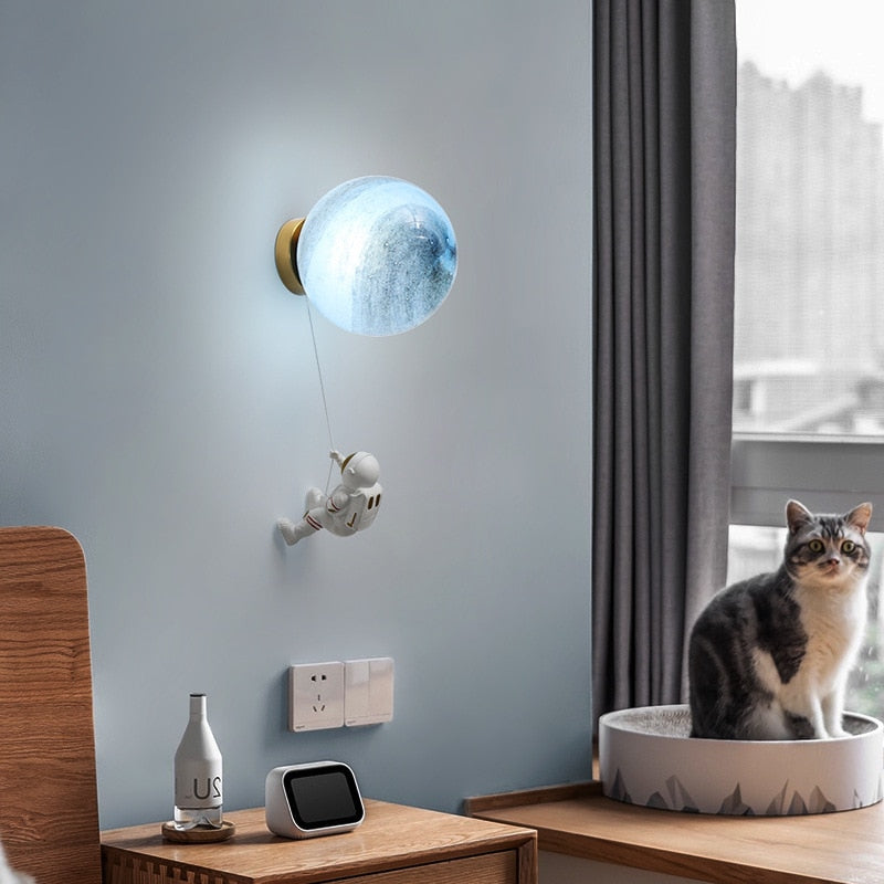 Contemporary LED Wall Lamp: Astronaut Cartoon with a Lunar Twist